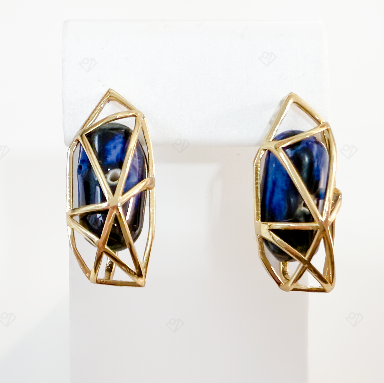 ARTFRAME Geometric - framed Earring with Enclosed Ceramic