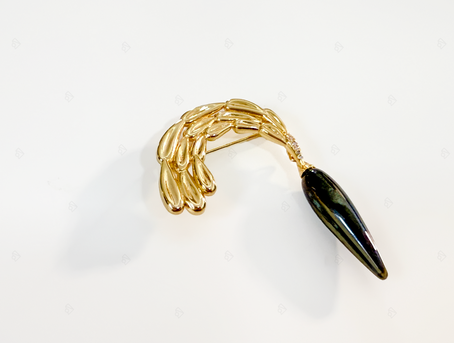 BLOOMARC Artistic Brooch with Ceramic Pendant Inspired by Sculptor's Work